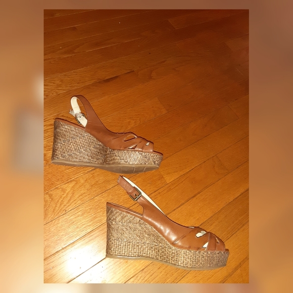 Nine & Co. Shoes - LIKE NEW Nine & Co. Wedged Sandals